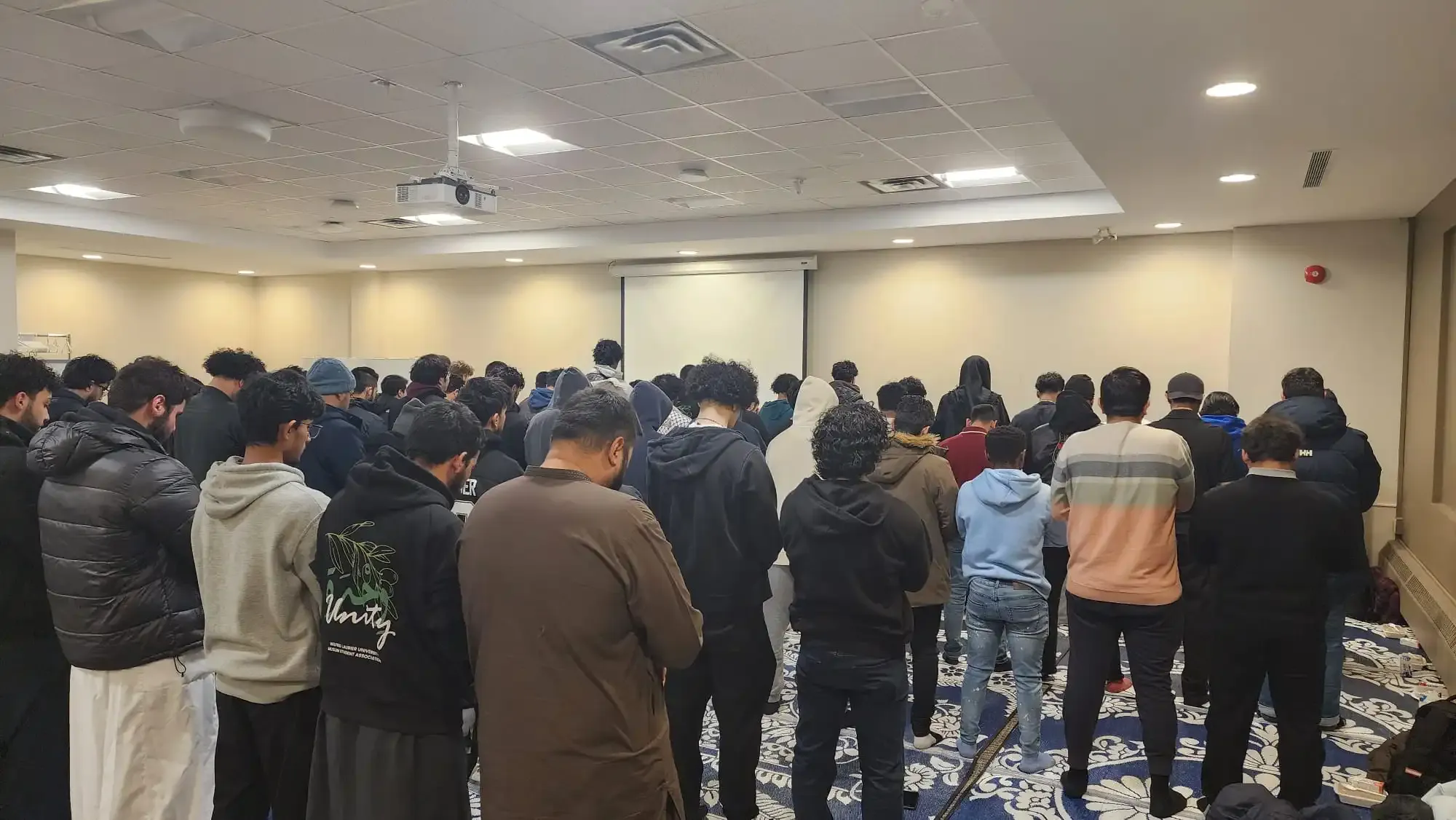 Daily Taraweeh on Campus image